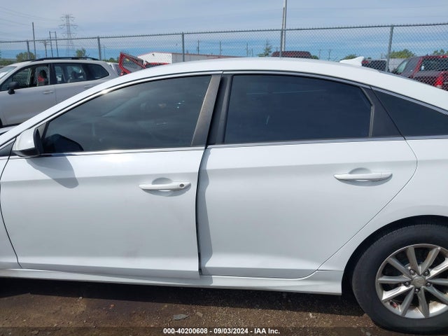 Hyundai SONATA SE 2018 5NPE24AF5JH692819 Image 15