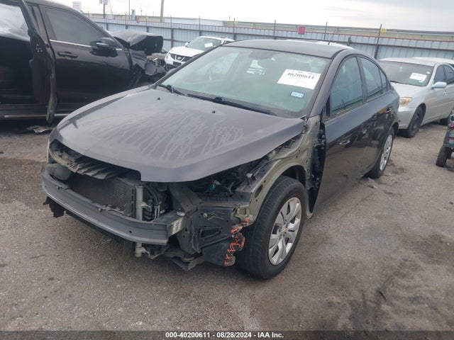 Chevrolet Cruze Ls Auto 2014 1G1PA5SH2E7103973 Image 2