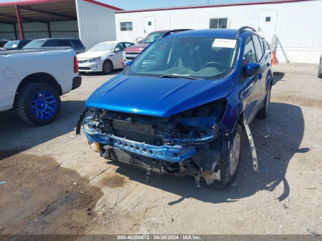 1FMCU0GD4JUA64106 Ford ESCAPE SE