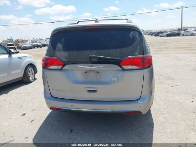 2C4RC1EG0JR149784 Chrysler Pacifica Touring L Plus