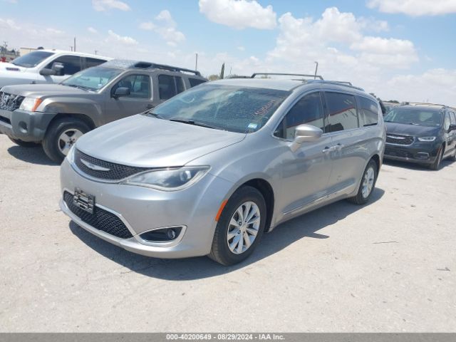2C4RC1EG0JR149784 Chrysler Pacifica Touring L Plus