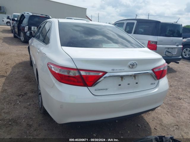 4T1BF1FK3FU893784 Toyota CAMRY XLE