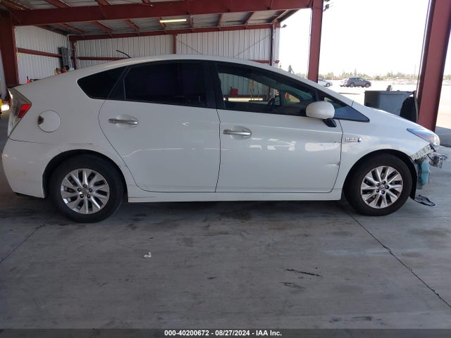 JTDKN3DP8E3059662 Toyota PRIUS PLUG-IN