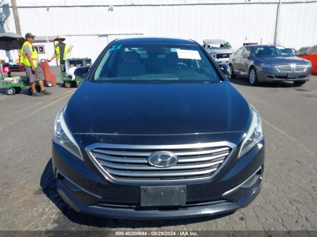 Hyundai Sonata 2016 5NPE24AF1GH398679 Image 12