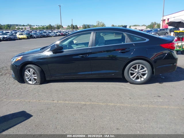 Hyundai Sonata 2016 5NPE24AF1GH398679 Image 14