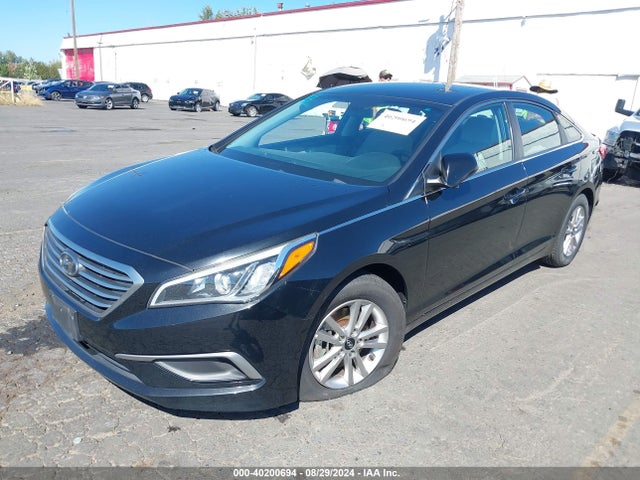 Hyundai Sonata 2016 5NPE24AF1GH398679 Image 2