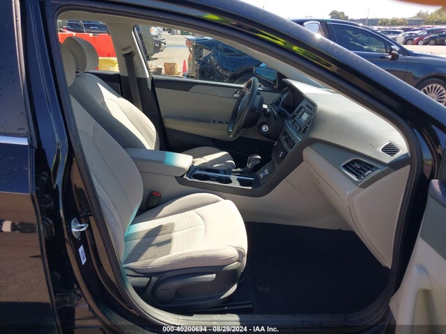 Hyundai Sonata 2016 5NPE24AF1GH398679 Image 5
