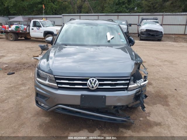 3VV1B7AX5JM023597 Volkswagen Tiguan 2.0t S
