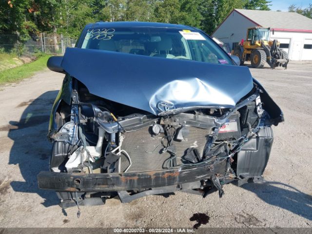 5TDDK3DC8ES074725 Toyota Sienna Xle 7 Passenger
