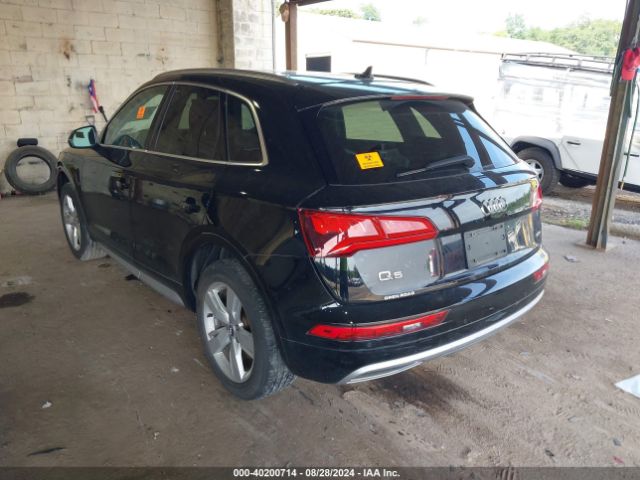 WA1BNAFY7K2100899 Audi Q5 45 Premium