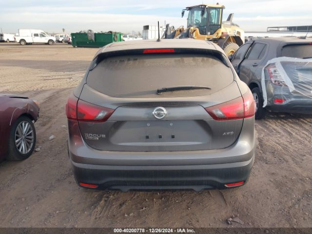 JN1BJ1CR5KW630637 Nissan Rogue Sport S