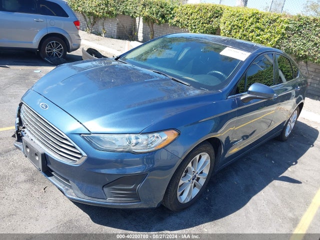 Ford Fusion Hybrid Se 2019 3FA6P0LU7KR100559 Image 2