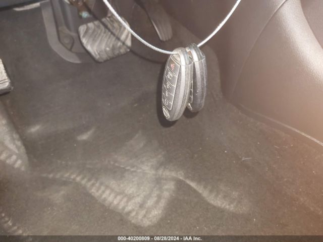 KNMAT2MV4HP596603 Nissan ROGUE SV