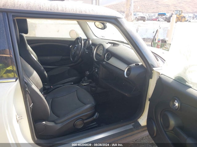 2013 MINI HARDTOP WMWSU3C5XDT678519 Photo 4