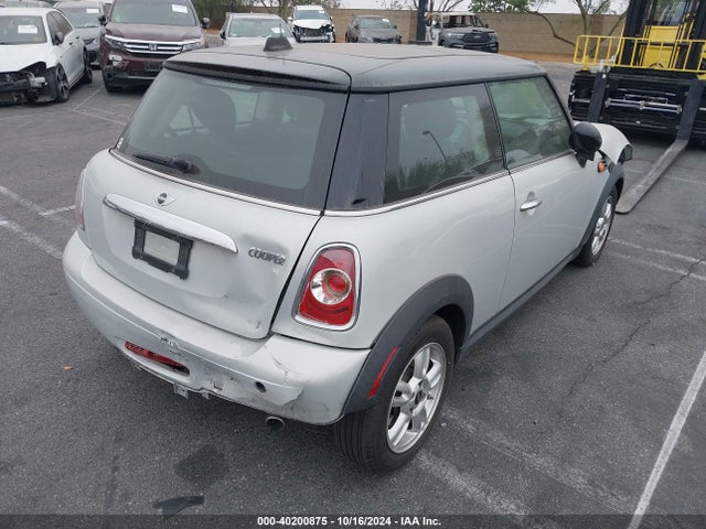 2012 MINI COOPER WMWSU3C53CT259796 Photo 3