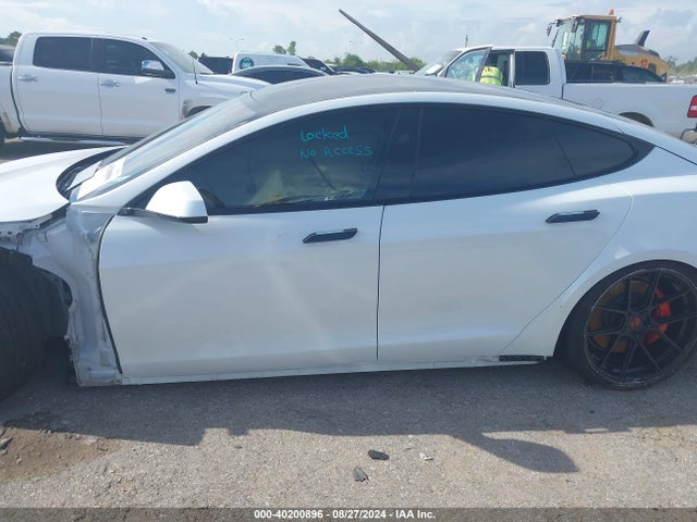 5YJSA1E60PF516671 Tesla Model S Plaid Tri Motor All-wheel Drive