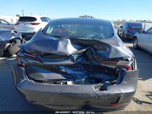Tesla Model 3 Long Range Dual Motor All-wheel Drive 2023 5YJ3E1EB1PF660347 Image 14