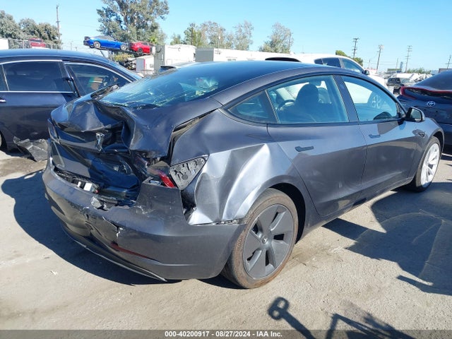 Tesla Model 3 Long Range Dual Motor All-wheel Drive 2023 5YJ3E1EB1PF660347 Image 3