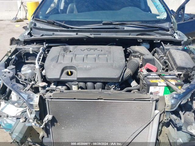 Toyota COROLLA SE 2018 5YFBURHE6JP742346 Image 10