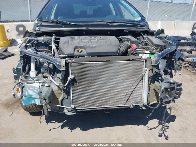 Toyota COROLLA SE 2018 5YFBURHE6JP742346 Image 6