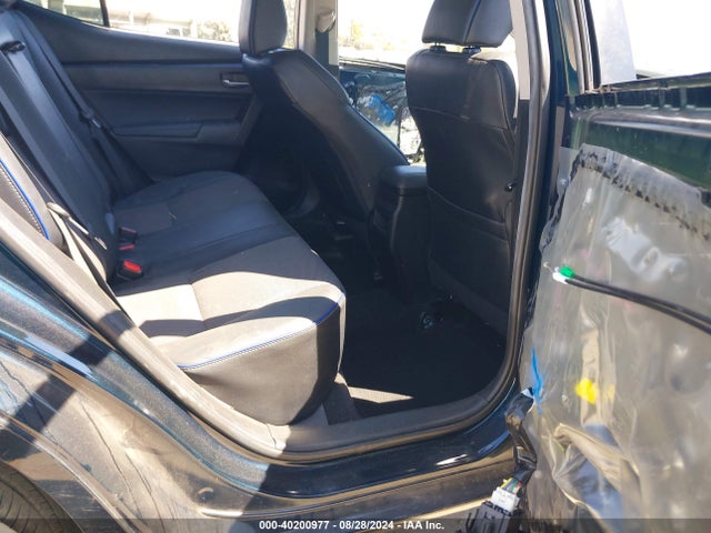 Toyota COROLLA SE 2018 5YFBURHE6JP742346 Image 8
