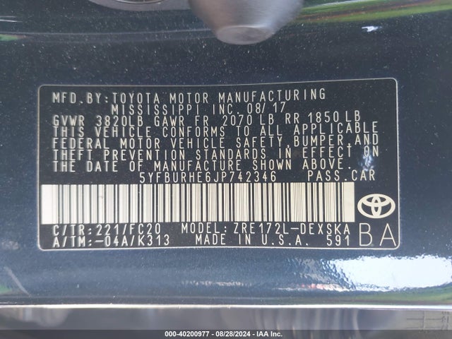 Toyota COROLLA SE 2018 5YFBURHE6JP742346 Image 9