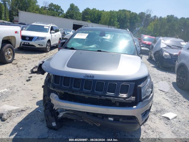 3C4NJDDBXKT721258 Jeep Compass Trailhawk 4x4