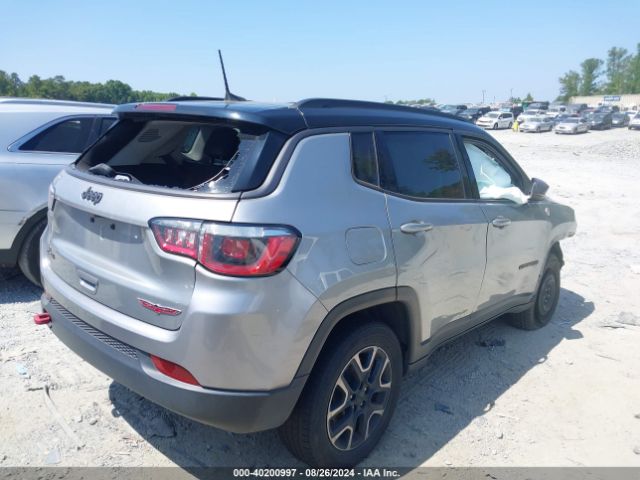 3C4NJDDBXKT721258 Jeep Compass Trailhawk 4x4