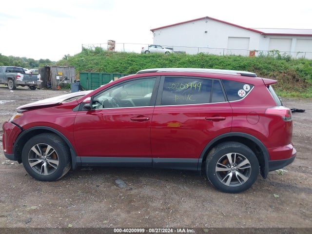 Toyota Rav4 Xle 2018 JTMRFREV7JD251316 Image 14