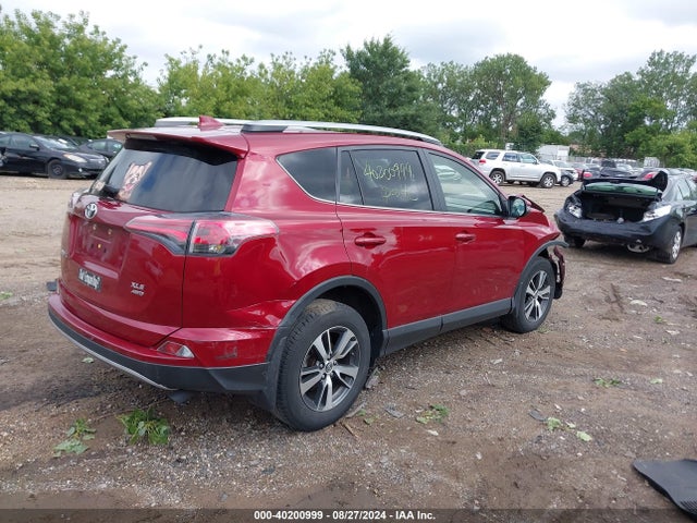 Toyota Rav4 Xle 2018 JTMRFREV7JD251316 Image 4
