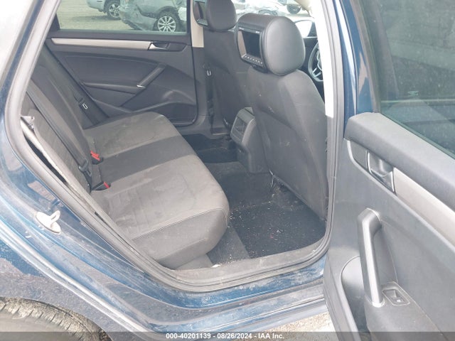 1VWAA7A37LC001651 Volkswagen Passat 2.0t S