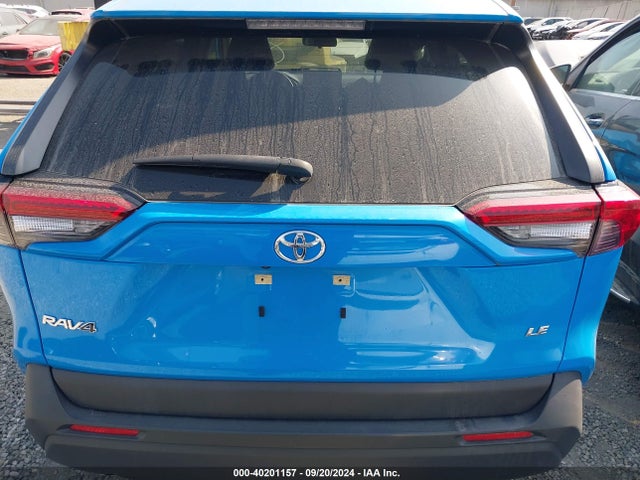 Toyota RAV4 LE 2019 JTMK1RFV5KJ007021 Image 16