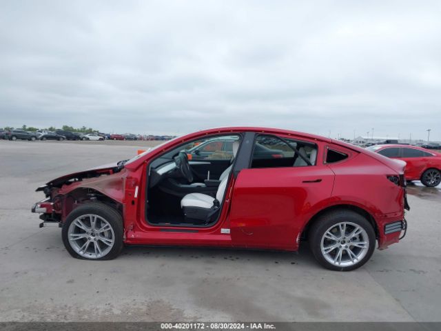7SAYGDEE6RA260377 Tesla Model Y Long Range Dual Motor All-wheel Drive
