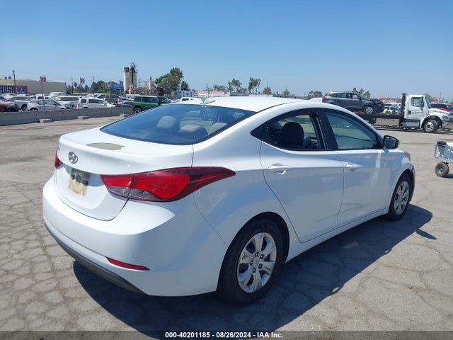 Hyundai ELANTRA SE 2016 5NPDH4AE4GH704940 Image 4