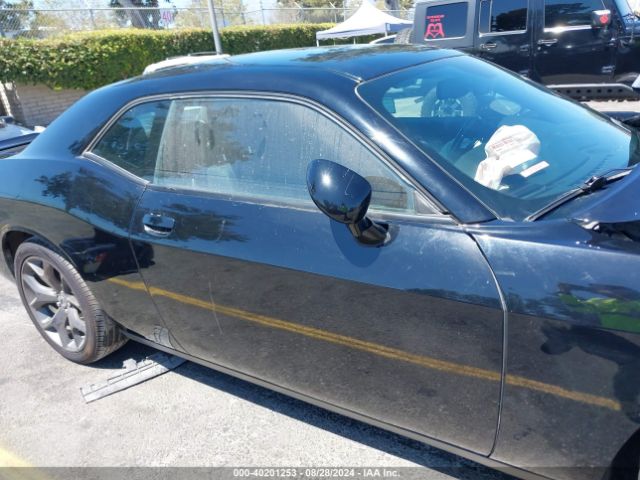 2C3CDZJG7KH735126 Dodge Challenger Gt