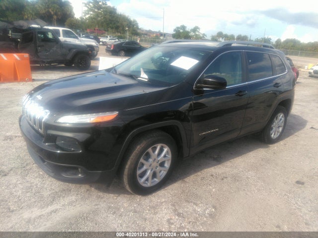 1C4PJLCS2GW329199 Jeep Cherokee Latitude