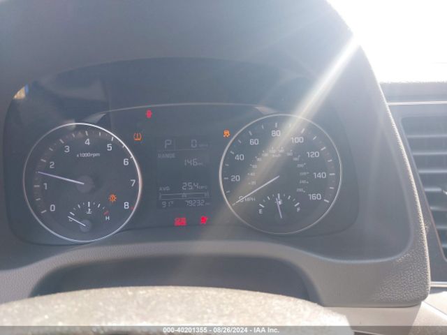 5NPD84LF4HH092200 Hyundai ELANTRA SE