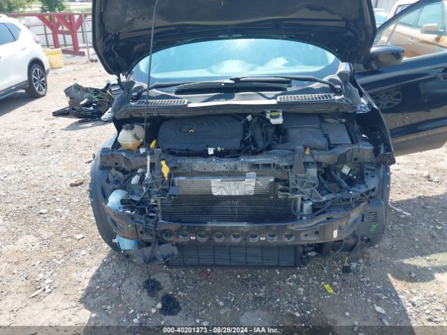 1FMCU0GD0JUB06397 Ford ESCAPE SE