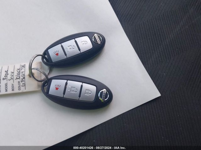 KNMAT2MV5GP604786 Nissan ROGUE SV