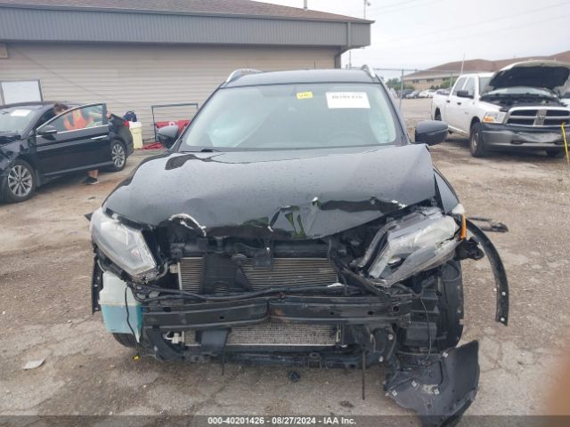 KNMAT2MV5GP604786 Nissan ROGUE SV