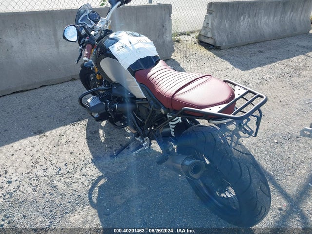 2015 BMW R NINE T WB10A1608FZ584191 Photo 2