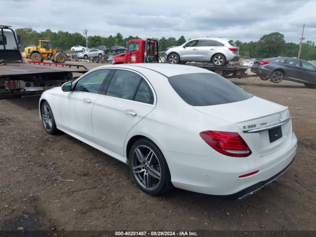 WDDZF4KB6KA490054 Mercedes-Benz E 300 4matic