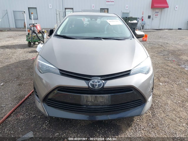 Toyota COROLLA LE 2018 2T1BURHE5JC018180 Image 13