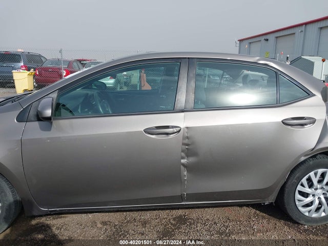 Toyota COROLLA LE 2018 2T1BURHE5JC018180 Image 15