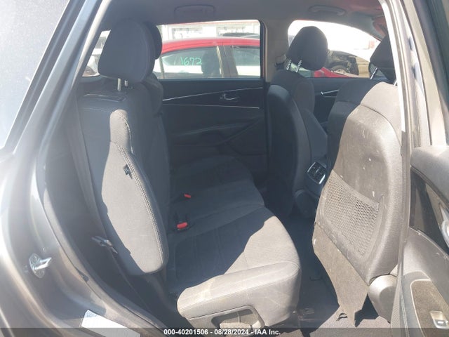 KIA Sorento 3.3l Lx 2017 5XYPGDA51HG333308 Image 8
