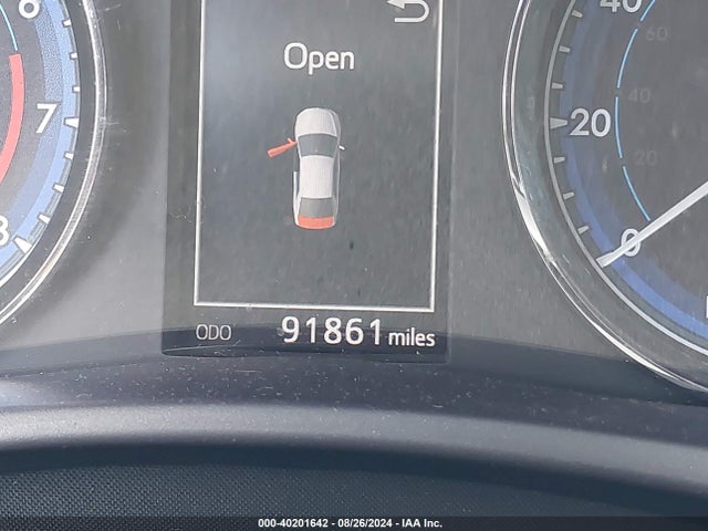 Toyota COROLLA SE 2018 5YFBURHE3JP784103 Image 15