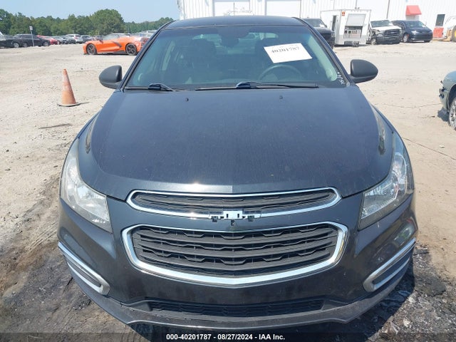 Chevrolet Cruze Ls Manual 2015 1G1PB5SG3F7229832 Image 12