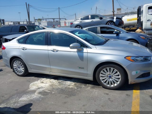 3FA6P0PU0FR247595 Ford Fusion Energi Se Luxury
