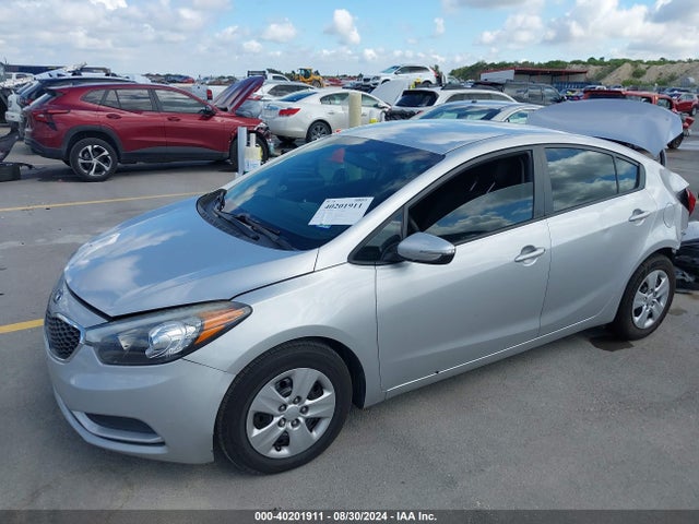 KIA FORTE LX 2016 KNAFX4A6XG5499013 Image 2