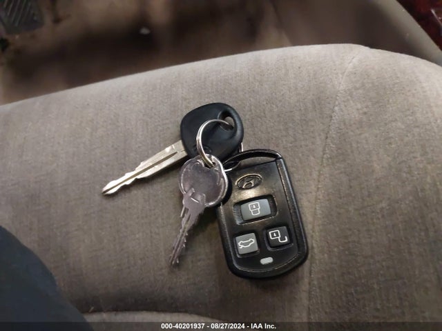 Продажа на аукционе авто 2004 Hyundai Sonata Gls/lx, vin: KMHWF35H24A932978, номер лота: 40201937